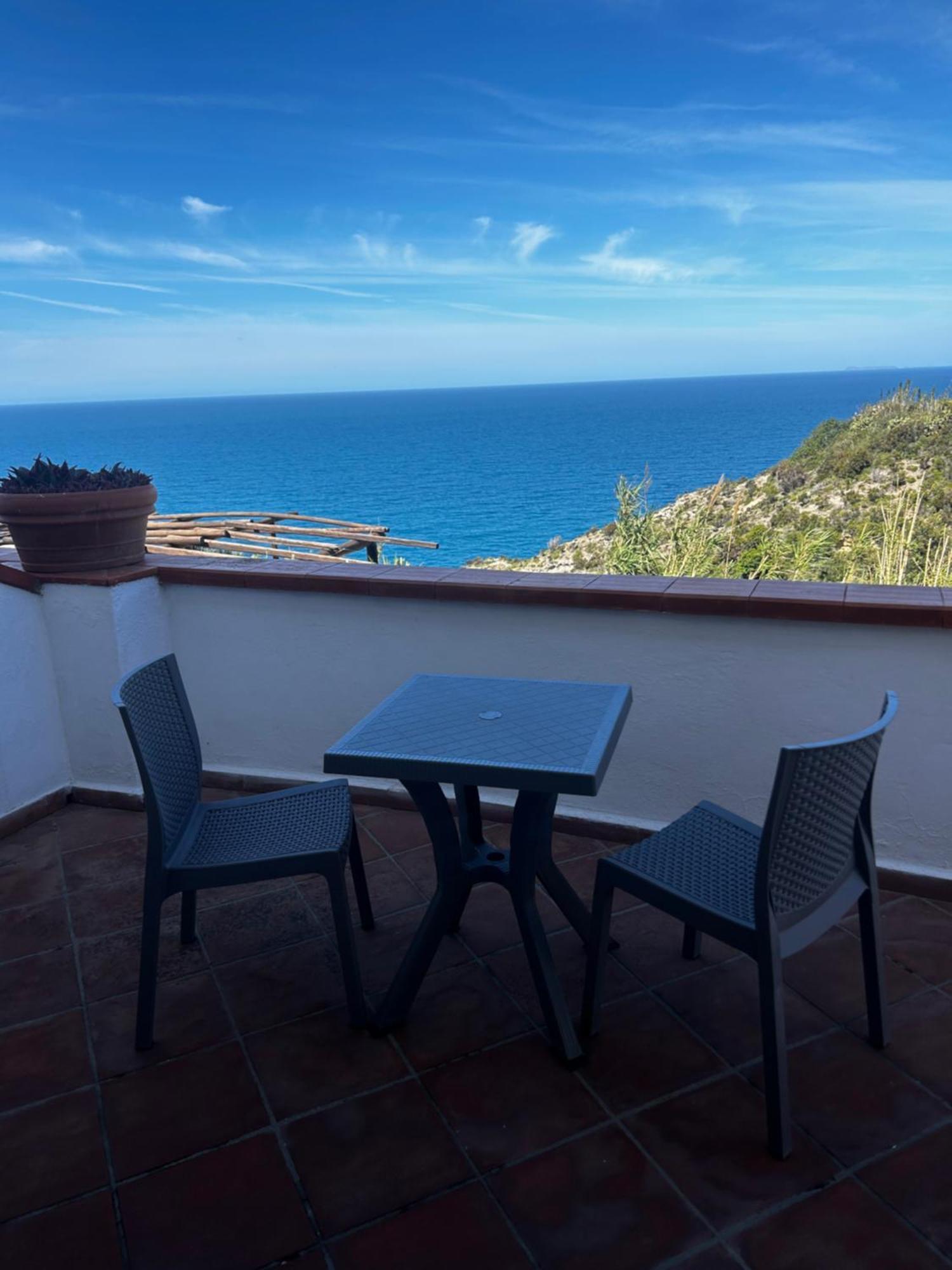 Hotel Punto Azzurro Forio  ภายนอก รูปภาพ
