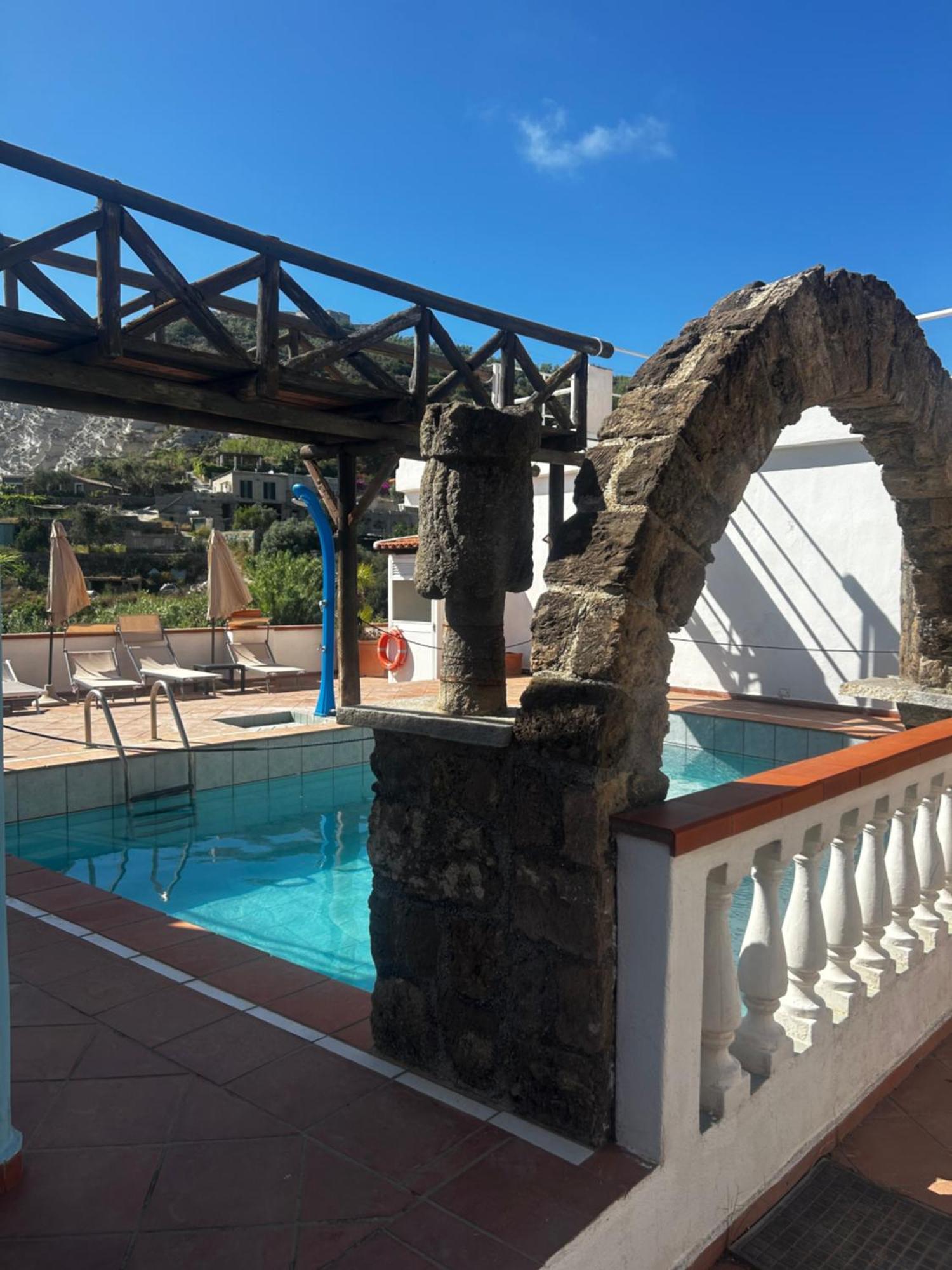 Hotel Punto Azzurro Forio  ภายนอก รูปภาพ